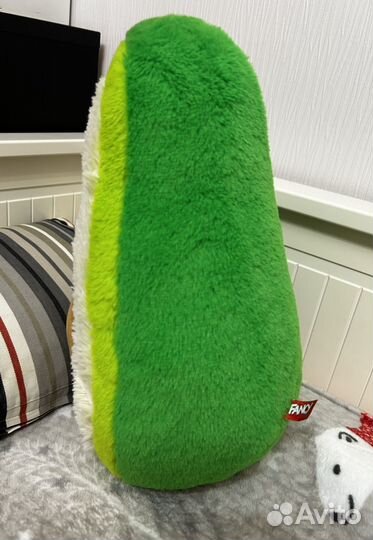 Мягкая игрушка авокадо