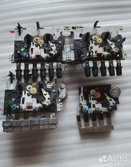 Лентопротяжный механизм