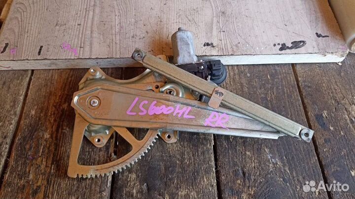 Стеклоподъемник задний правый Lexus Ls600Hl UVF46