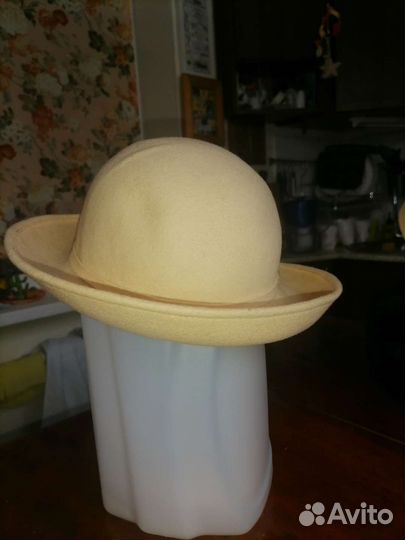 Шляпа женская фетровая