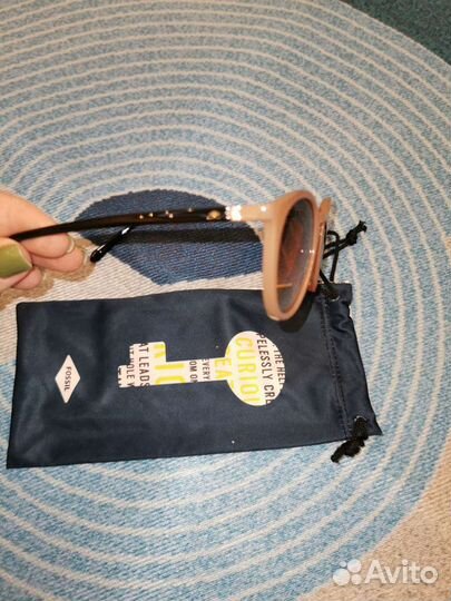 Очки Fossil бежевые новые