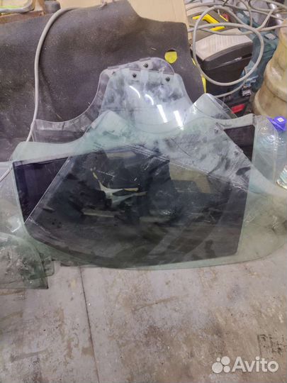 Стекла дверей Renault Logan до 2015