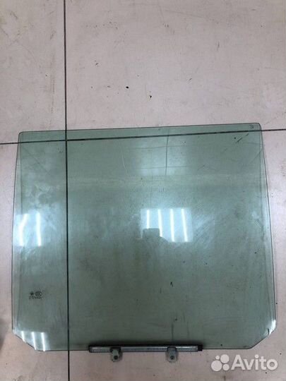 Стекло двери заднее левое Разные Автомобили