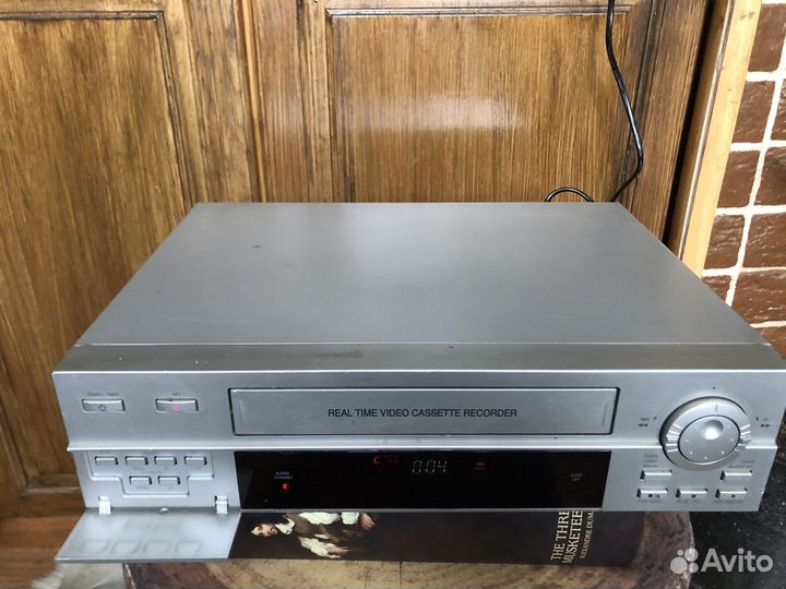 Видеомагнитофон/Кассетный видеорегистратор