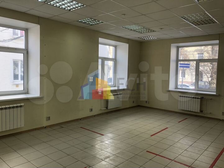 Сдам торговое помещение, 57 м²