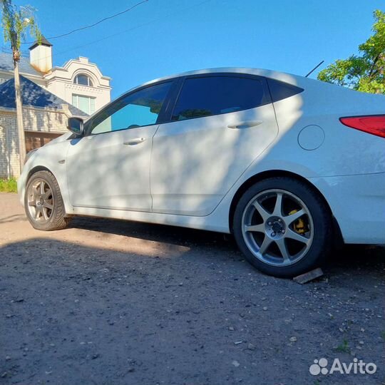 Annaite 700 225/45 R17 45M