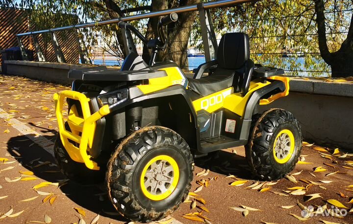 Детский квадроцикл Quattro 4WD хмх 607 (пульт)