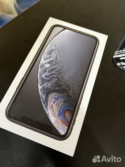 iPhone Xr, 64 ГБ