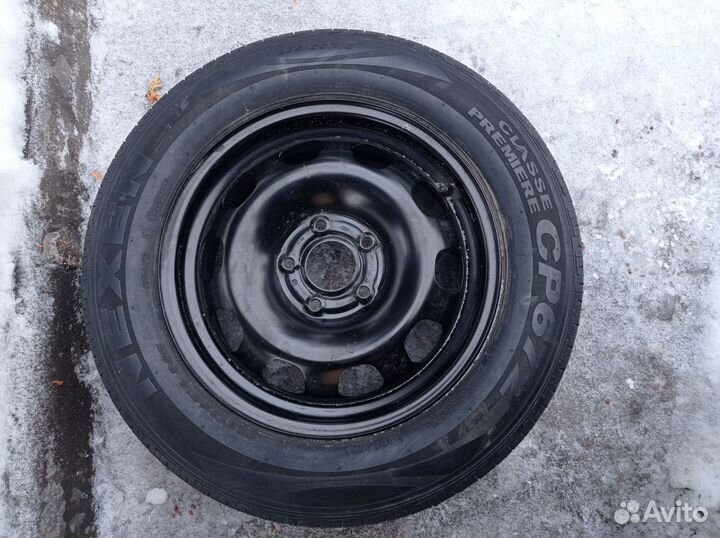 Запасное колесо на рено