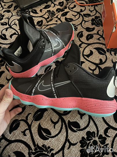 Кроссовки nike