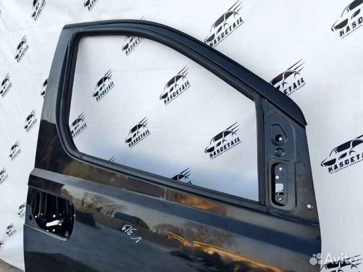 Дверь боковая передняя правая Hyundai Grand