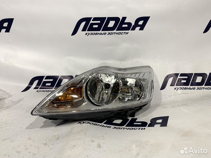 Фара Ford Focus 2(08-11) левая хром