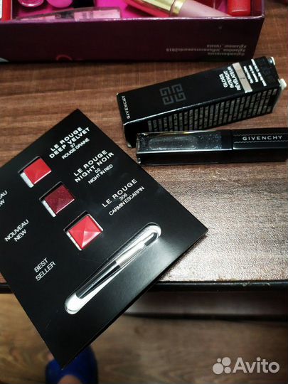 Новая косметика разная известных брендов