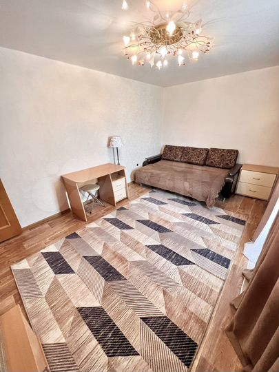 2-к. квартира, 45 м², 6/9 эт.