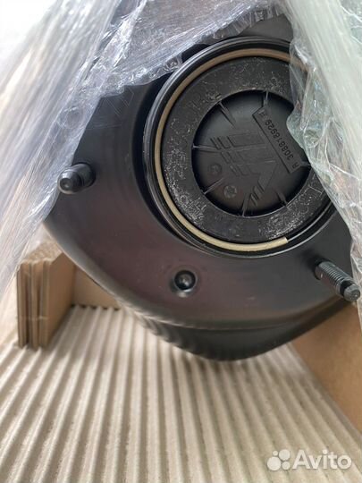 Пневмоамортизатор (Пневмостойка) BMW G11/G12 зад