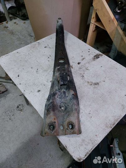 Продольный подрамник Haima 3