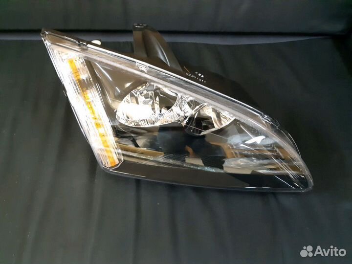 Фара черная Ford Focus 2 дорестайл