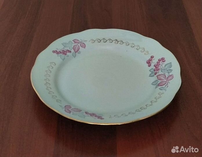 Большая тарелка блюдо