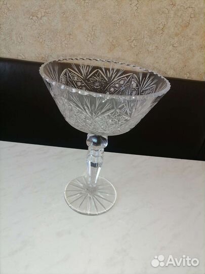 Ваза для фруктов на ножке хрусталь