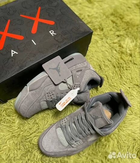 Кроссовки nike air jordan 4 retro kaws grey