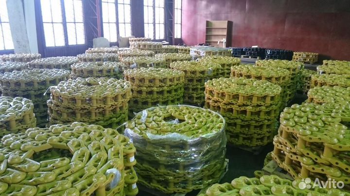 Цепь гусеничная 49L Hitachi ZX200LC-3 9250500