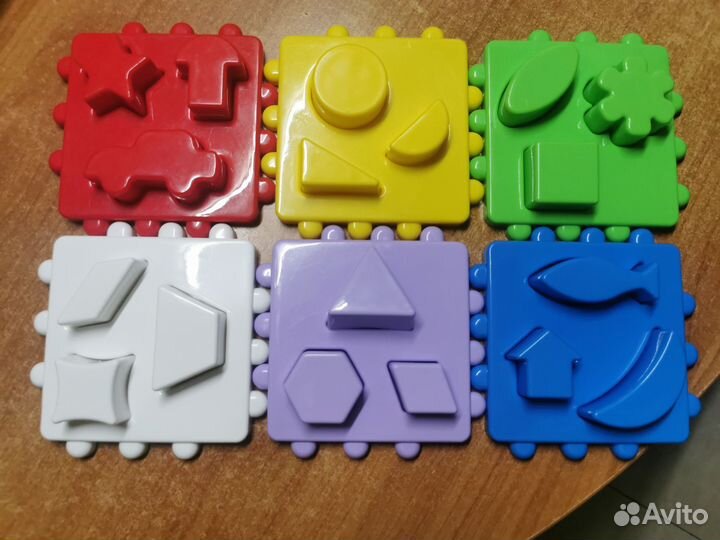 Развивающие игрушки для малышей