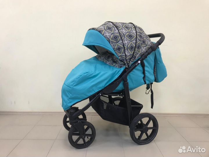 Прогулочная коляска Sevillababy Colibri