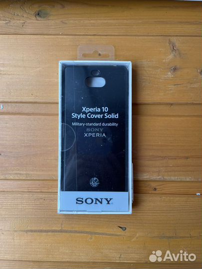 Оригинальный чехол на Sony Xperia 10