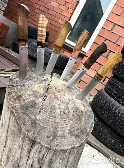 Нож кованный 110х18ш охотничий