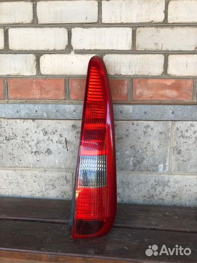 Запчасть для автомобиля