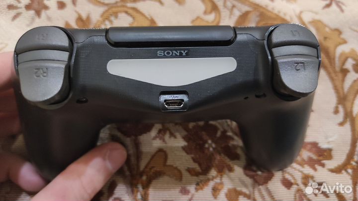 Dualshock 4 v2 оригинальный
