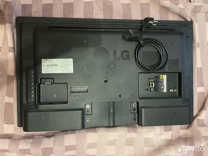 Телевизор LG 32LA516V