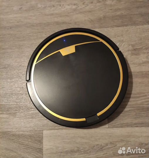 Робот пылесос