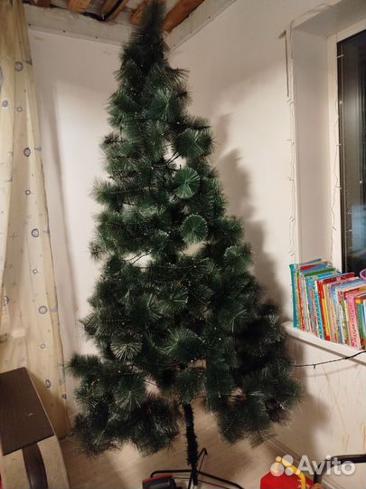 Елка искусственная