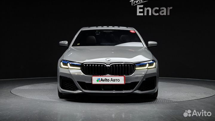 BMW 5 серия 4.4 AT, 2022, 17 497 км