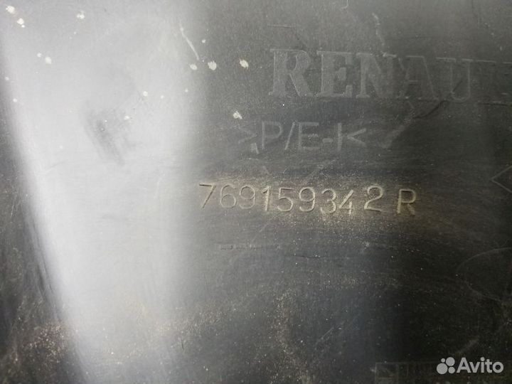 Обшивка стойки кузова центральной правая нижняя Renault Logan 2