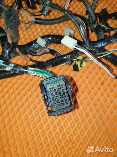 Проводка под торпедо ваз (LADA) Granta