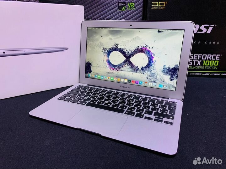 Apple Macbook air 11.6