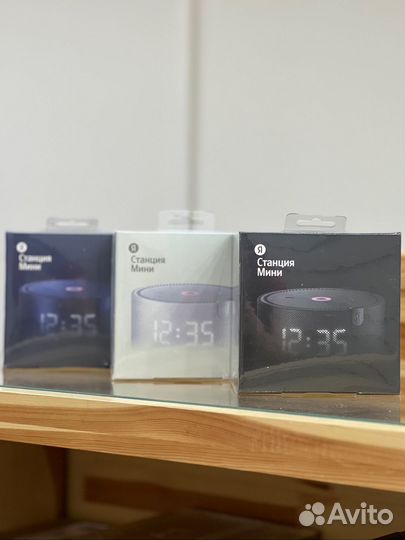 Умная колонка Яндекс Станция Мини 2 (с часами)