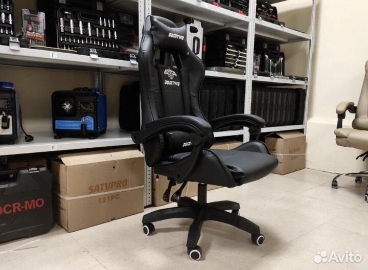 Компьютерное кресло игровое