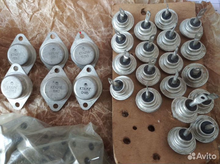 Трансформаторы от самописца, транзисторы, диоды