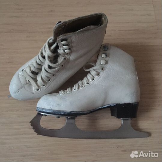 Коньки фигурные