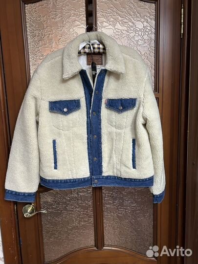 Куртка женская джинсовая утепленная Levis