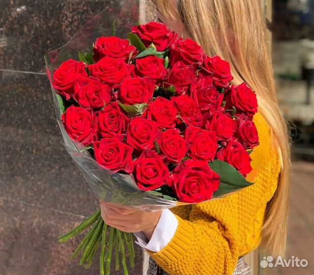 Букет цветов из 25 роз, доставка