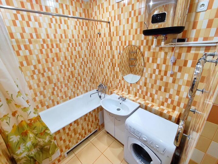 2-к. квартира, 64 м², 6/16 эт.