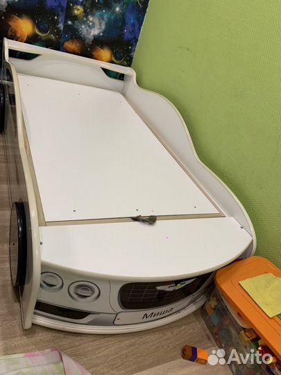 Кровать машинка