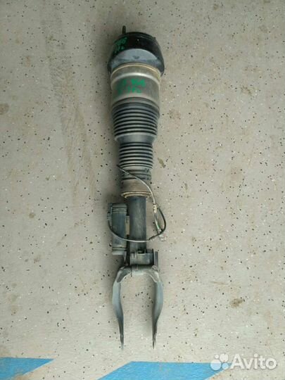 Пневмостойка передняя левая Mercedes GLE 166 GLE 4