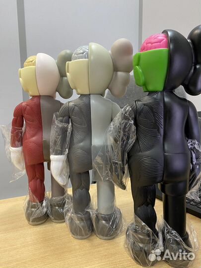 Kaws фигурка (8 моделей)