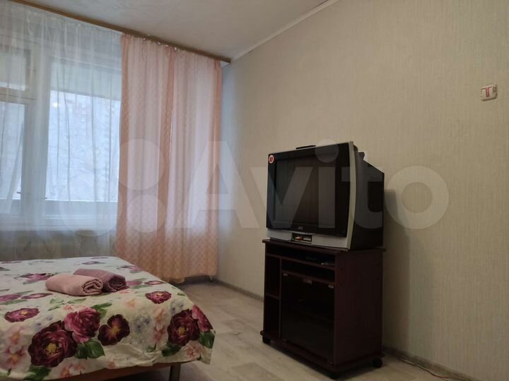 2-к. квартира, 54 м², 3/16 эт.