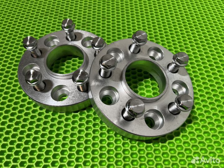 Проставки 5х130 30 мм Touareg Q7 Cayenne 2 шт